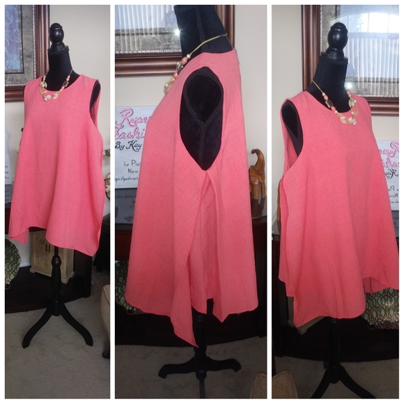 ** SOLD **  Sleeveless Tunic - Picture 4 of 7